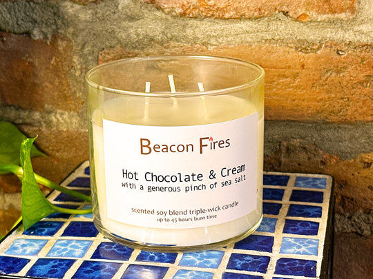 Hot Chocolate & Cream - Beacon Fires Candle