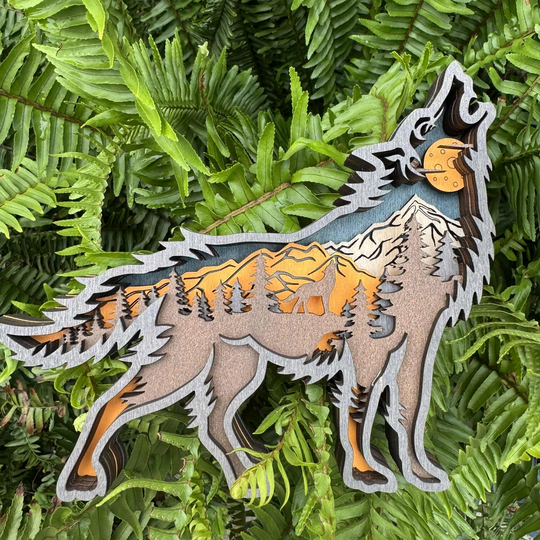 Wolf Large Shelf Sitter